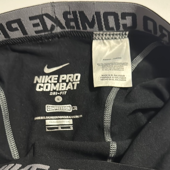 Nike Black Pro Combat compression leggings for running or physical therapy. Sz L - Picture 2 of 6